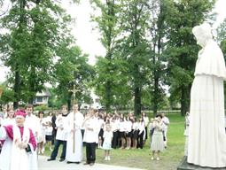 pomnik06_43